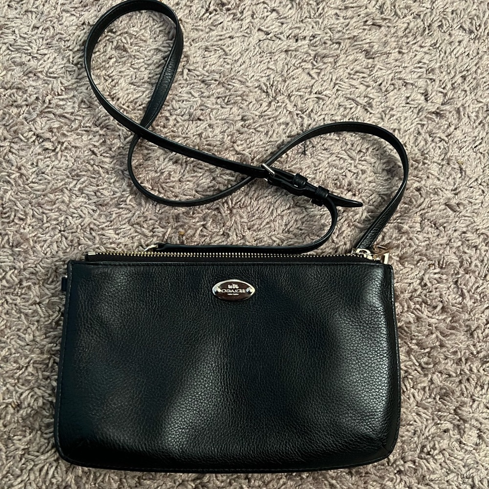Coach small Envelope crossbody purse